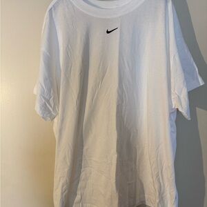 Nike White T-Shirt